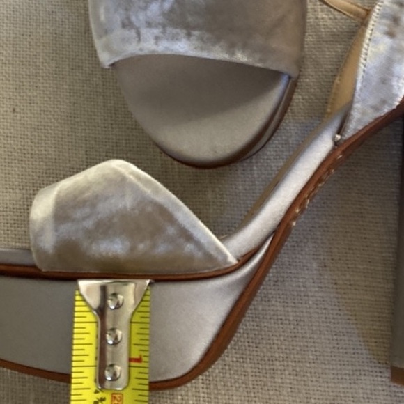 Sexy Free People Brand New Lola Cruz Velvel and Satin Platforms Sandals 7 ♥️ - Picture 5 of 11